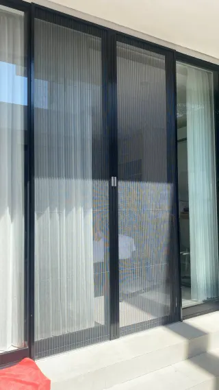 Kasa Nyamuk Plisse Pintu Balkon
