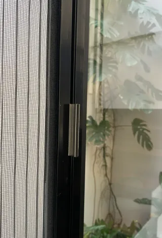 Kasa Nyamuk Plisse Pintu Balkon